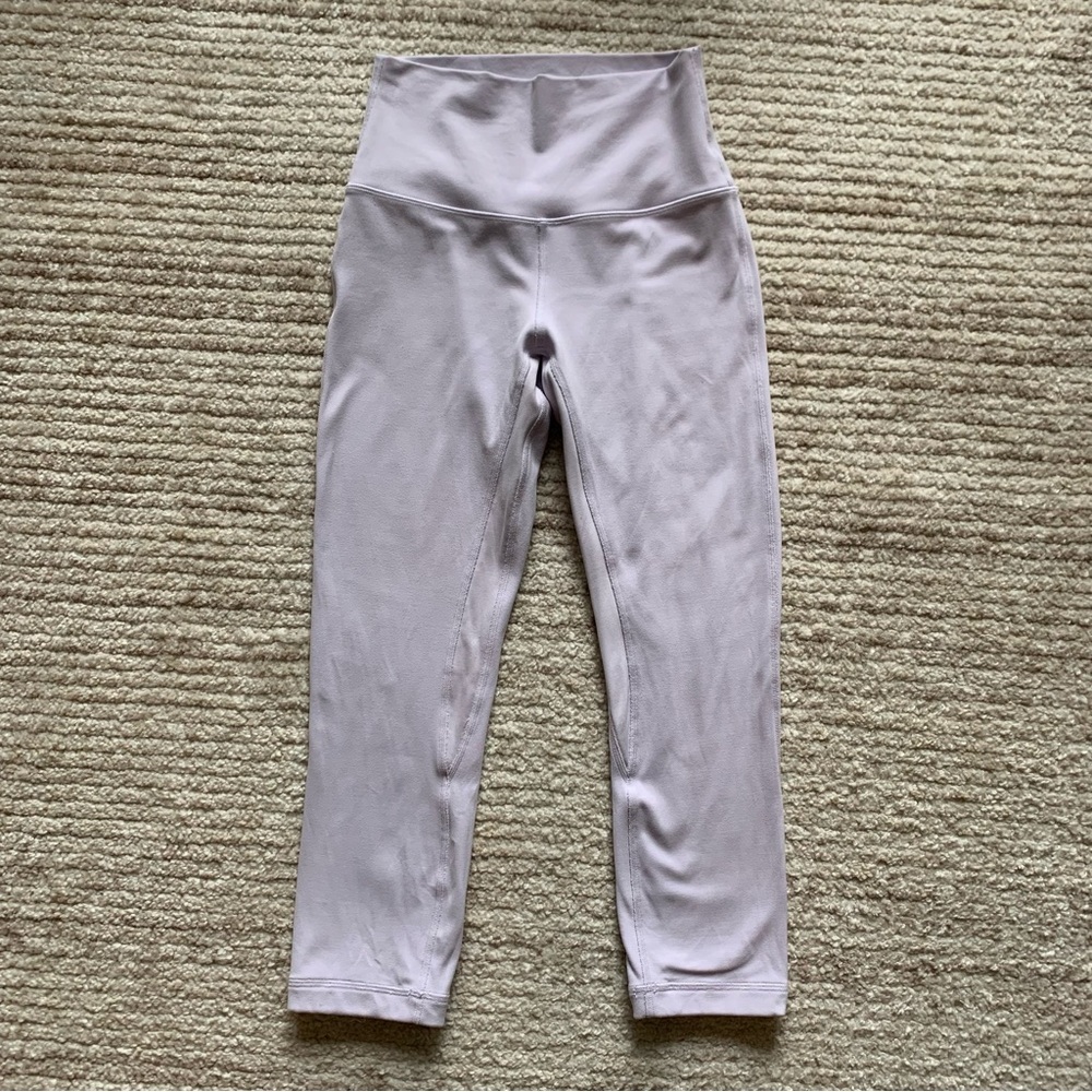 Lululemon Align Crop 21” Lavender Size 4